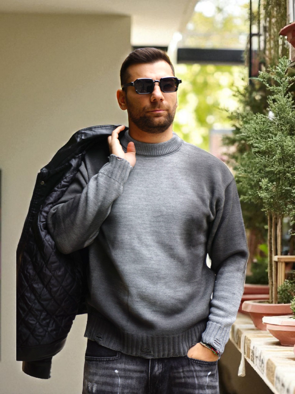 maglione sfangiato left